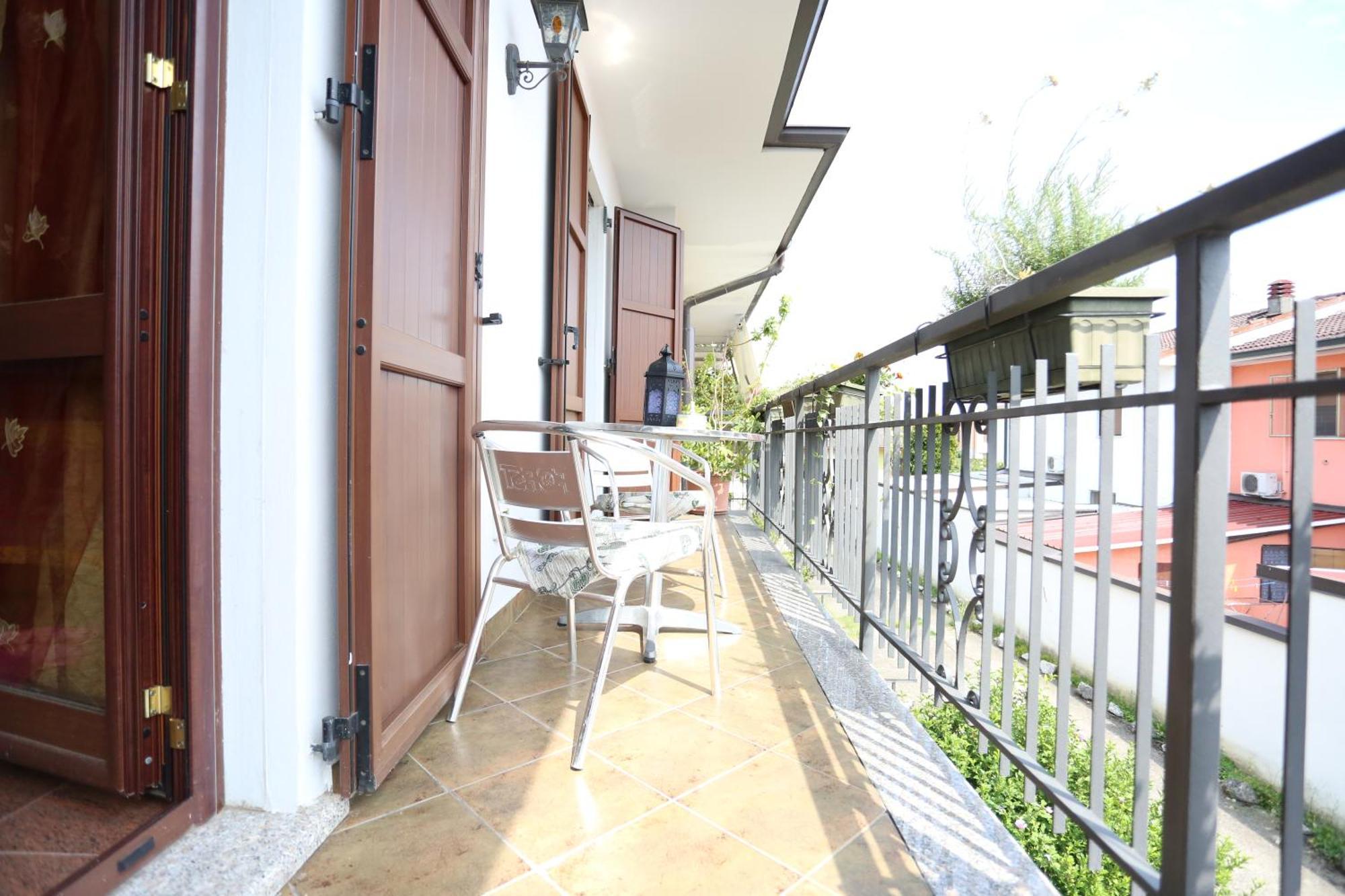 B & B L'Almanacco San Martino in Strada Bagian luar foto